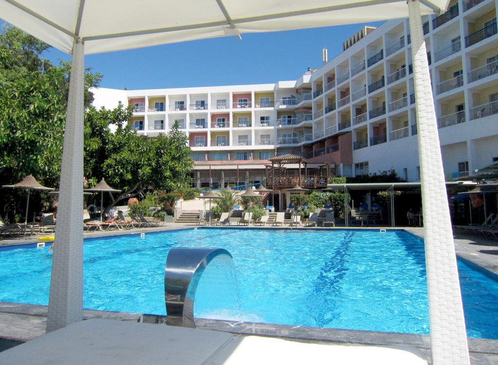 Marina 3* Айя-Напа