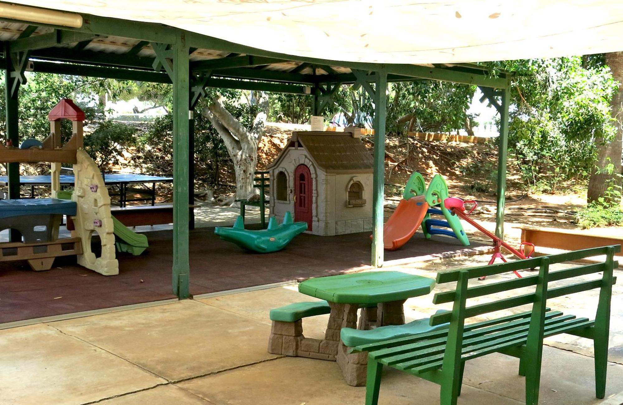 מלון Marina